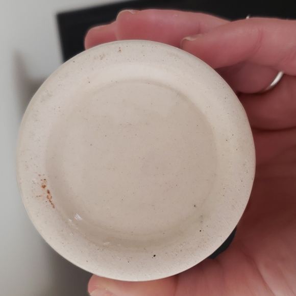 Set of 2 Hand Painted Floral Ceramic Soap Dispenser - Picture 3 of 8